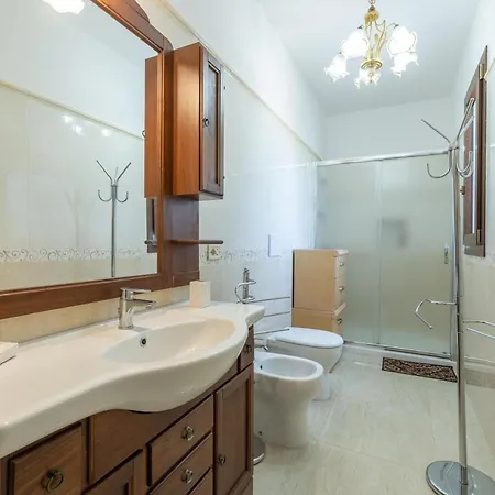 Maila Corsano (Apulia)