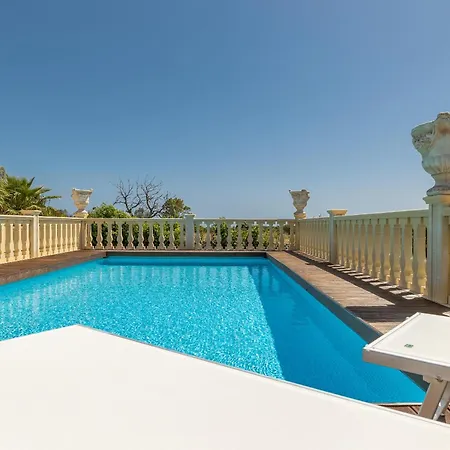 Villa Maila *