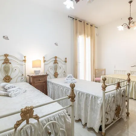 Maila Villa